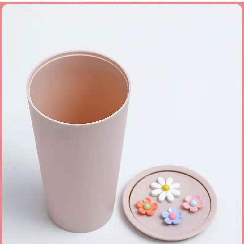 Mini Trash Can